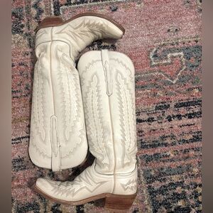 Lucchese Priscilla Glitz Cream 7.5